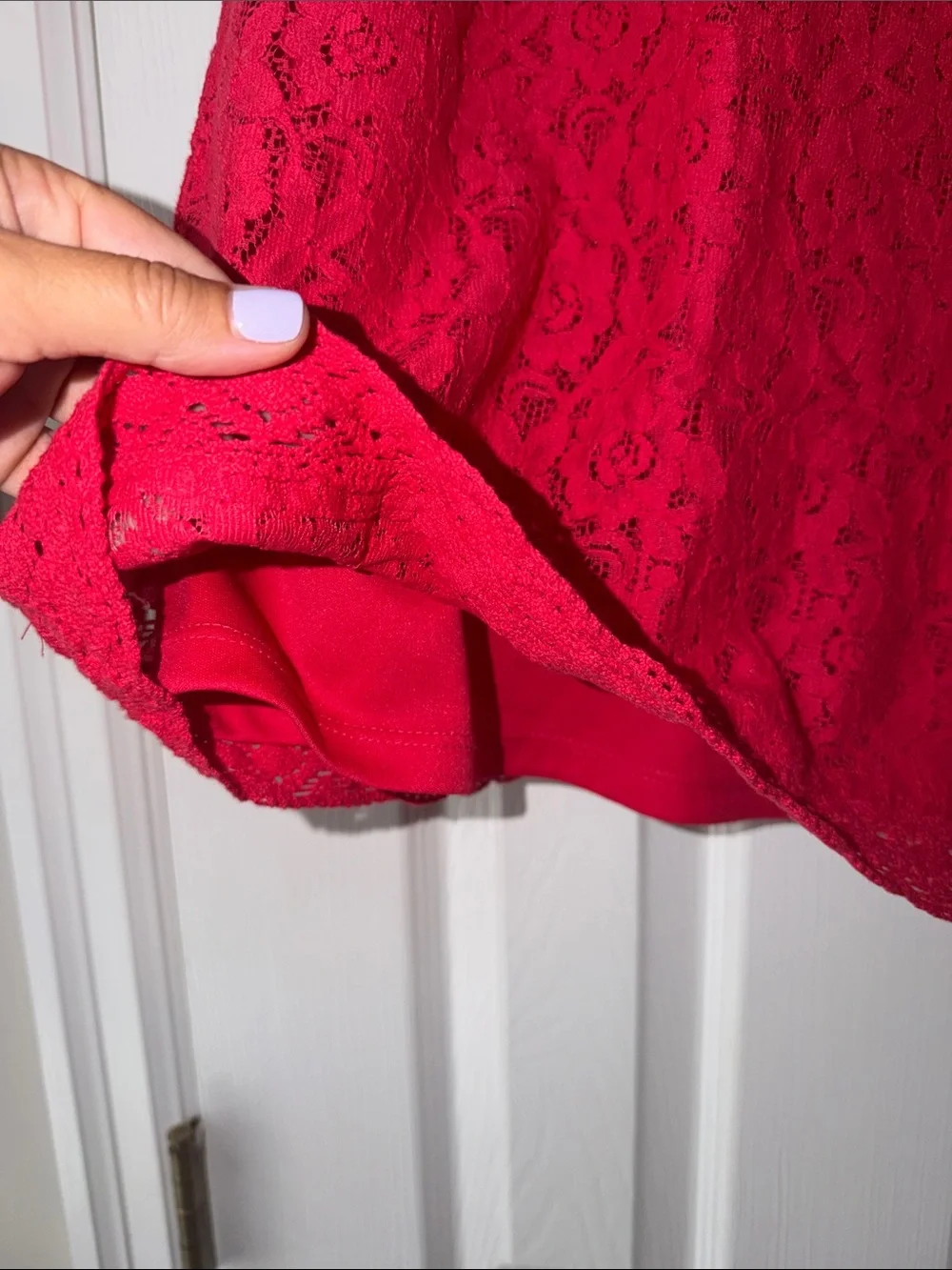 Red Lace A-Line Girls' Party Dress with Bow Accent